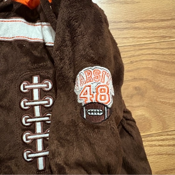 Football Sleeper 6-9 Months - Picture 4 of 4